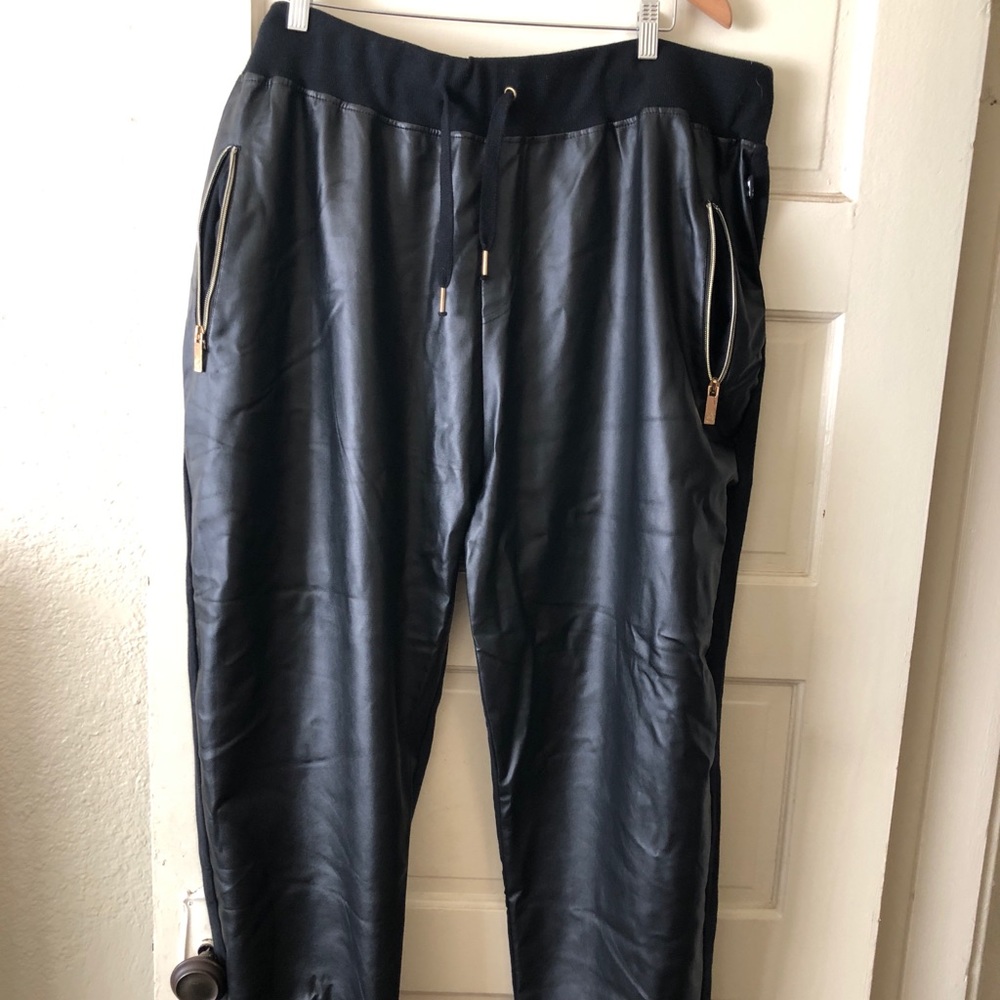 Akademiks Joggers 5XL
